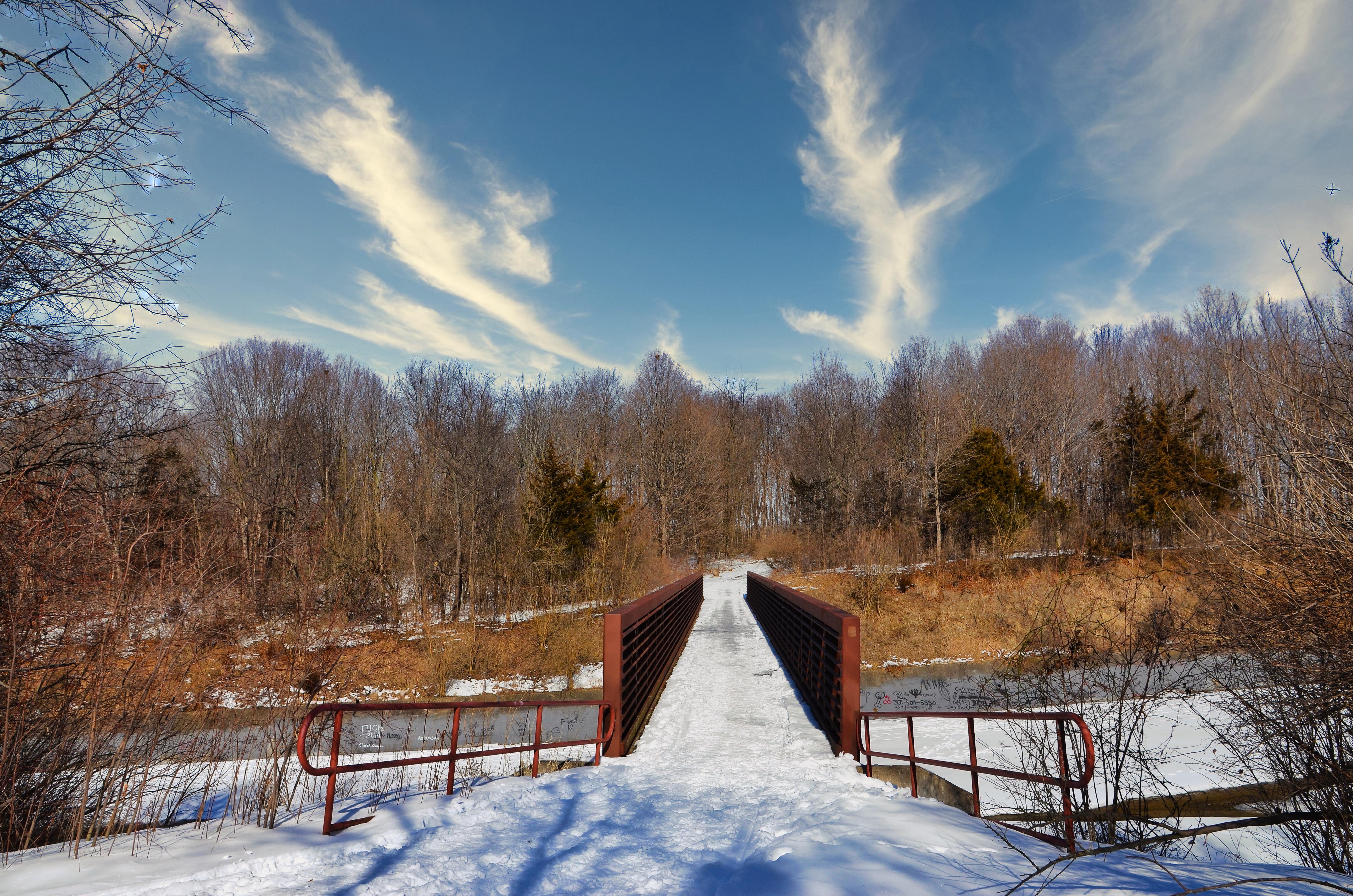 3) Mindful Morning⁢ Walks: Step outside and immerse yourself in the sights⁤ and sounds​ of nature. A slow, ⁤mindful walk allows you to clear ​your‌ mind, absorb fresh air, and‍ find‍ a sense of peace before tackling your daily tasks